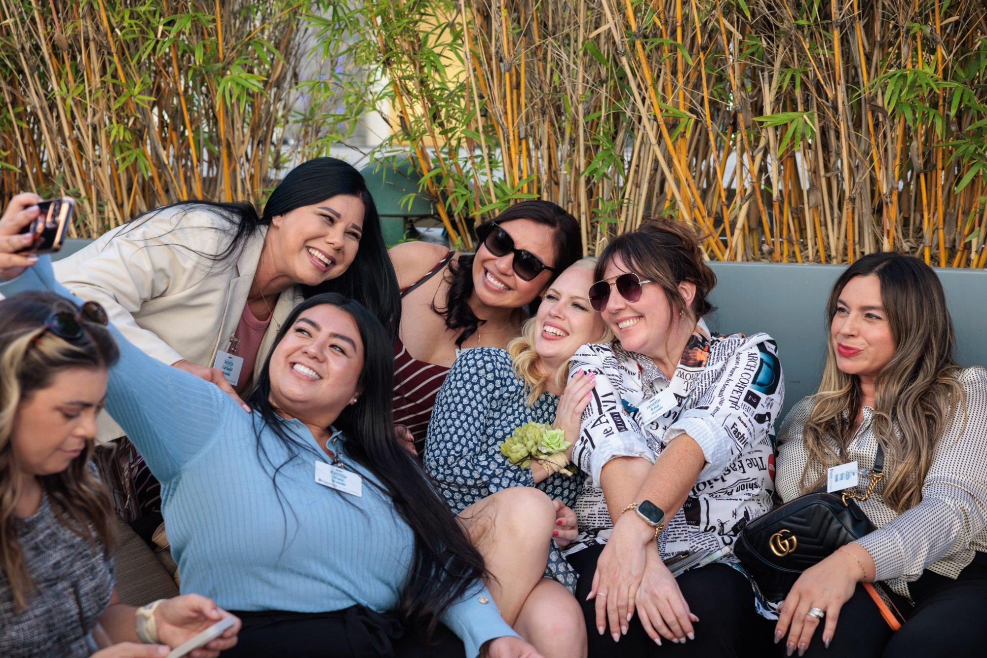 carousel-hero-element image-12